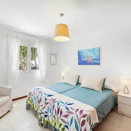 Casahost El Cable Seaview House Арресифе