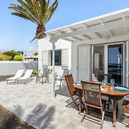 Дом отдыха Casahost El Cable Seaview House *